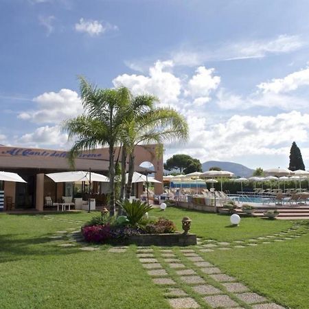 Hotel Ristorante Al Canto Delle Sirene Terracina Bagian luar foto